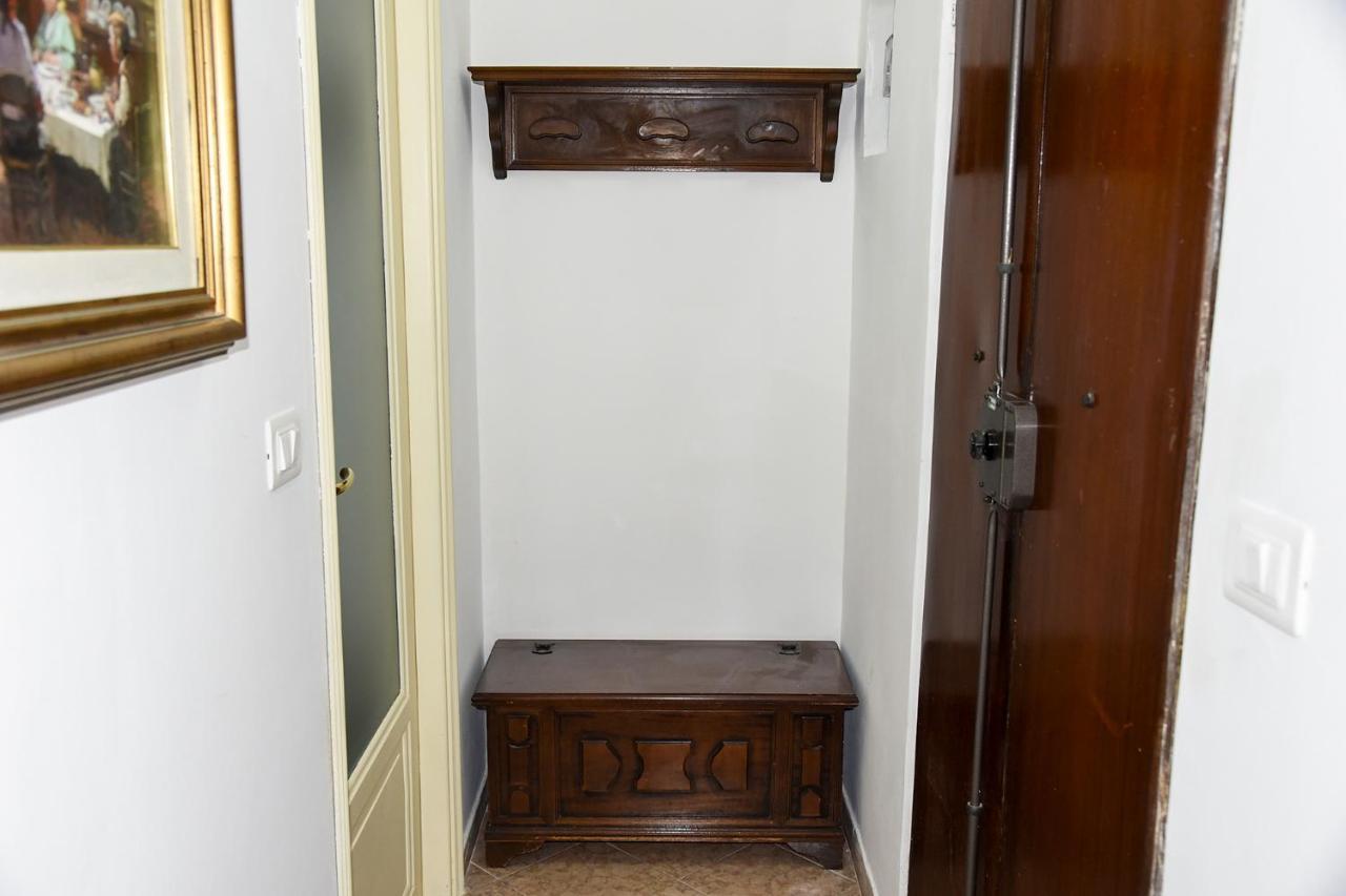 Katiuscia'S Little Corner Apartment ลาสเปเซีย ภายนอก รูปภาพ