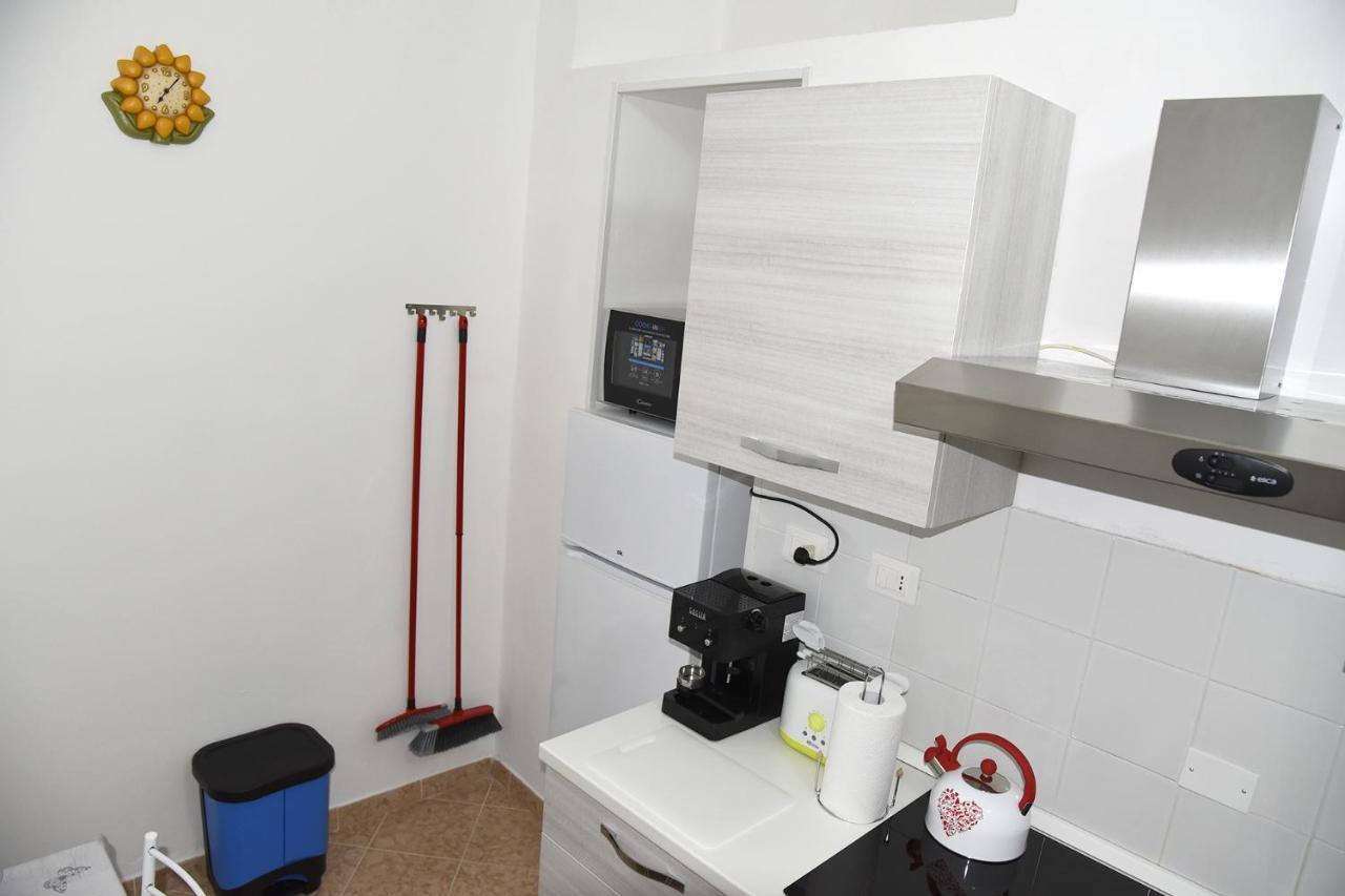 Katiuscia'S Little Corner Apartment ลาสเปเซีย ภายนอก รูปภาพ