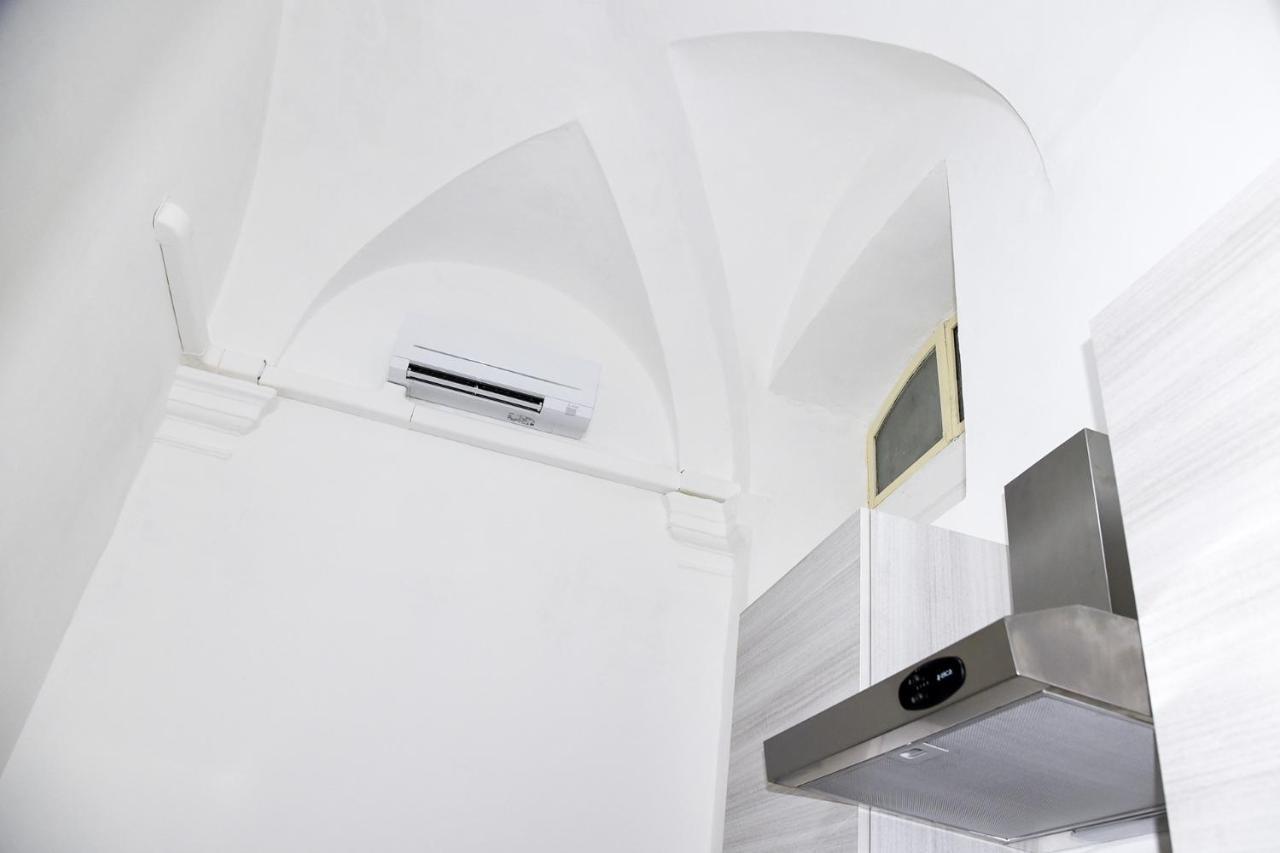 Katiuscia'S Little Corner Apartment ลาสเปเซีย ภายนอก รูปภาพ