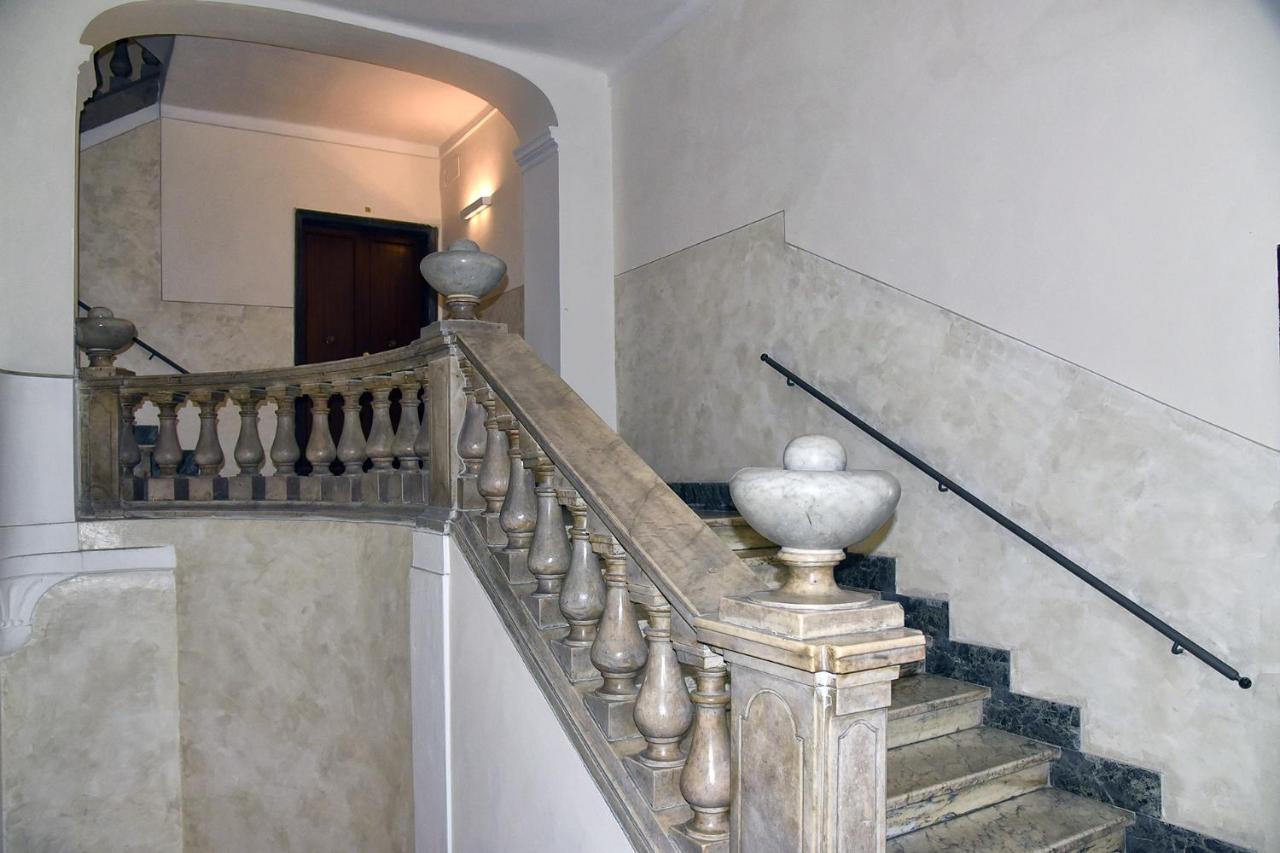 Katiuscia'S Little Corner Apartment ลาสเปเซีย ภายนอก รูปภาพ