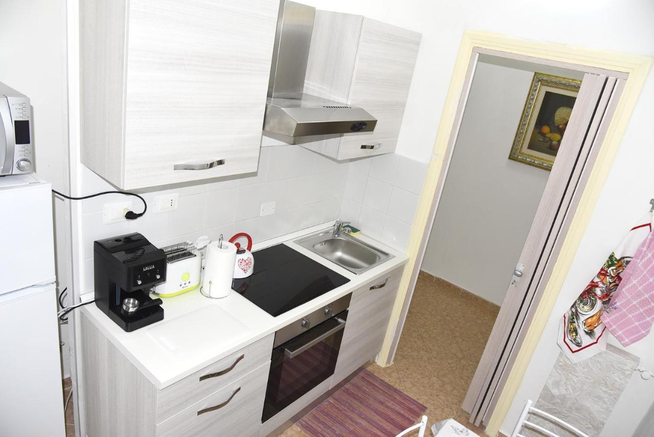 Katiuscia'S Little Corner Apartment ลาสเปเซีย ภายนอก รูปภาพ